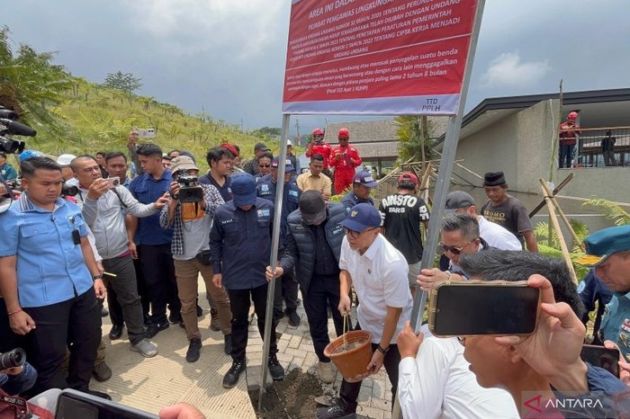 Penyegelan Tempat Wisata di Puncak Bogor: Langkah Tegas untuk Menjaga  Kelestarian Lingkungan -